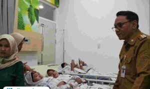 Foto : Dugaan keracunan menu MBG Siswa SMK N 4 Pati dirawat di RS KSH, Senin (09/02/2026). (Sumber. Mitrapost.com/ Ilham)