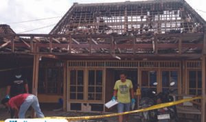 Rumah Meledak Akibat Racikan Petasan /Polrestabes Semarang Rumah Meledak Akibat Racikan Petasan /Polrestabes Semarang