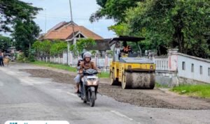 perbaikan jalan di Rembang/istock