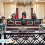 Foto : Persidangan kasus Pemblokiran jalan di Pati. (Sumber. Mitrapost.com/ Ilham)