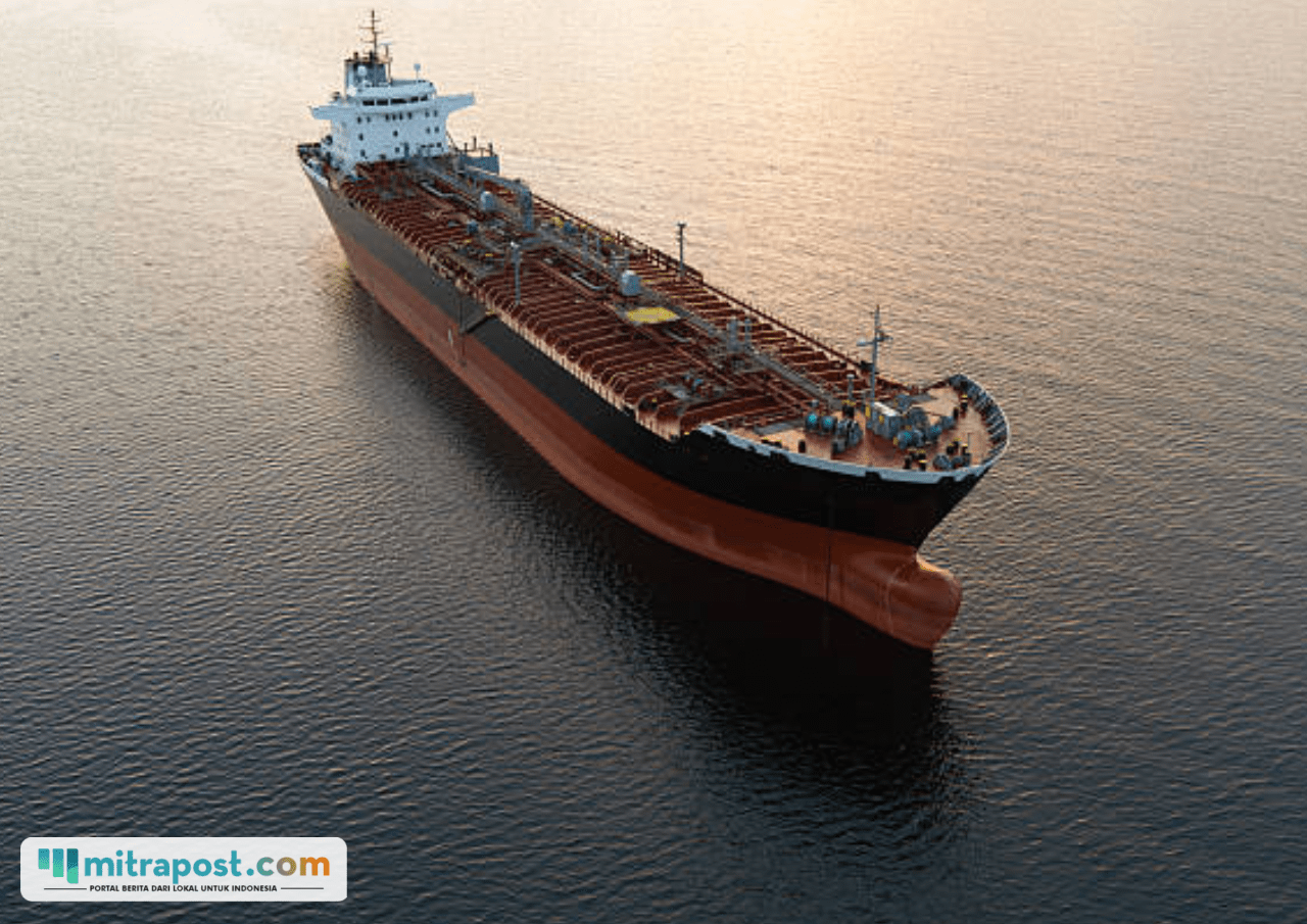 Dua Kapal Tanker Pertamina Masih Tertahan di Teluk Arab, Bahlil Sebut Negosiasi Tidak Mudah