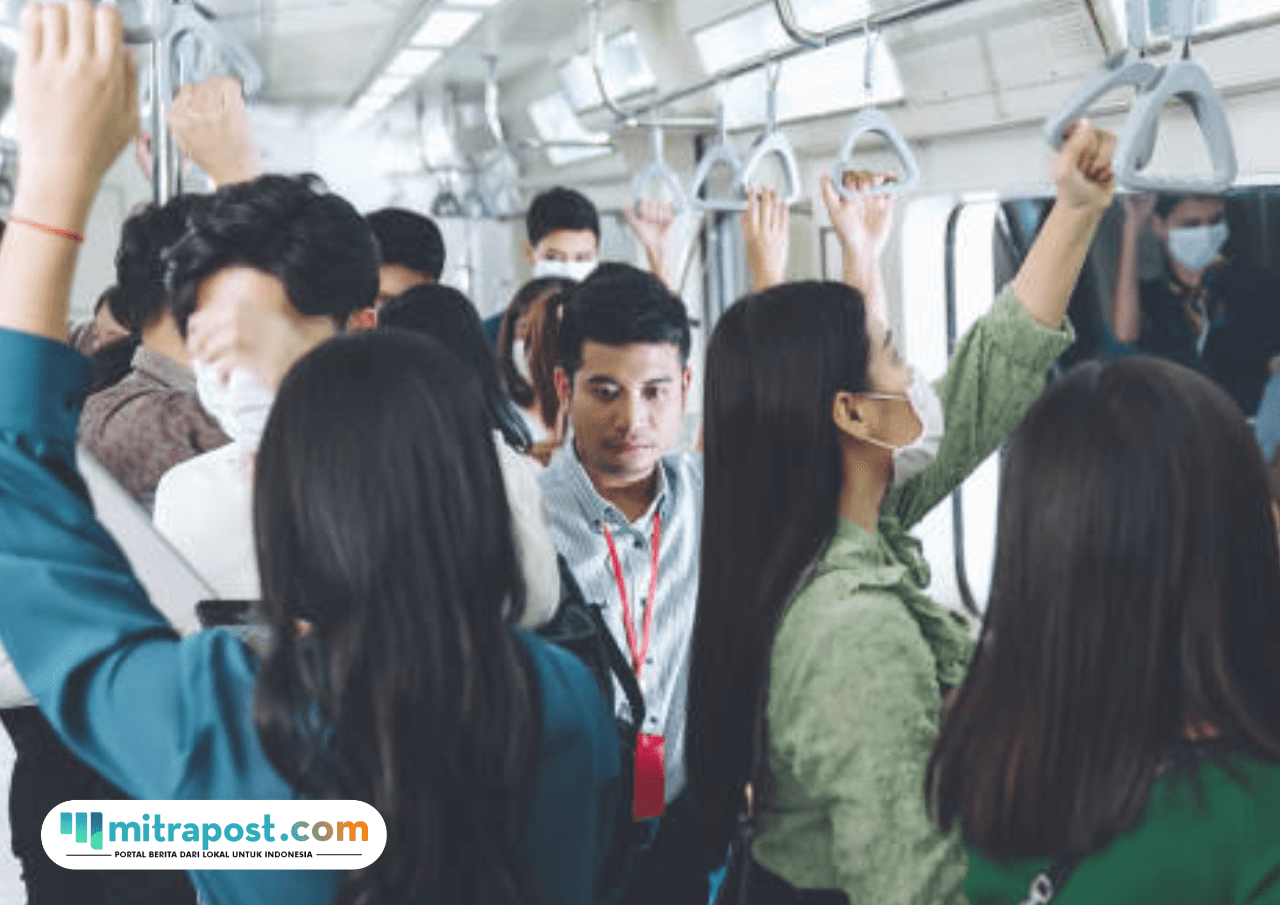 Rentan dari Guncangan Ekonomi, Masyarakat Kelas Menengah di RI Alami Penurunan hingga 50,4%