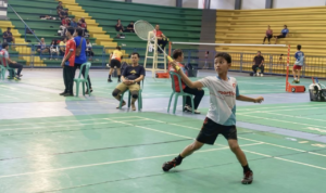 Foto : Atlet Bulu Tangkis bertanding di GOR Pesantenan Pati, Senin (30/03/2026). (Sumber. Mitrapost.com/ Ilham)