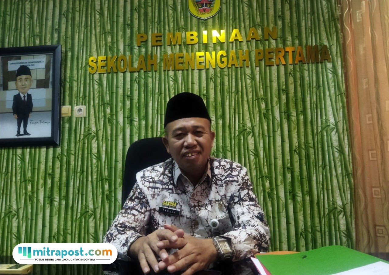 Foto : Kepala Bidang SMP Disdikbud Kabupaten Pati, Fauzin Futiarso. (Sumber. Mitrapost.com/ Ilham)