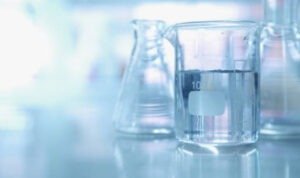 Pengendara Motor Listrik di Cengkareng Jadi Korban Teror Air Keras