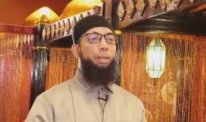 Ustad Khalid Basalamah /instagram