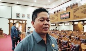 Foto : Ketua DPRD Kabupaten Pati, Ali Badruddin. (Sumber. Mitrapost.com/ Ilham)