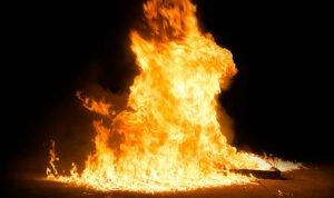 Ilustrasi orang terbakar/istock