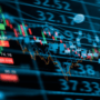 IHSG Melemah Signifikan di Sesi Pertama, Perdagangan Saham Esok Hari Berpotensi Fluktuatif