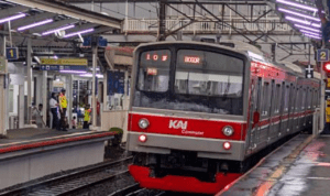 Polri Berhasil Tetapkan Tersangka dalam Kasus Kecelakaan KRL-Taksi di Stasiun Bekasi Timur