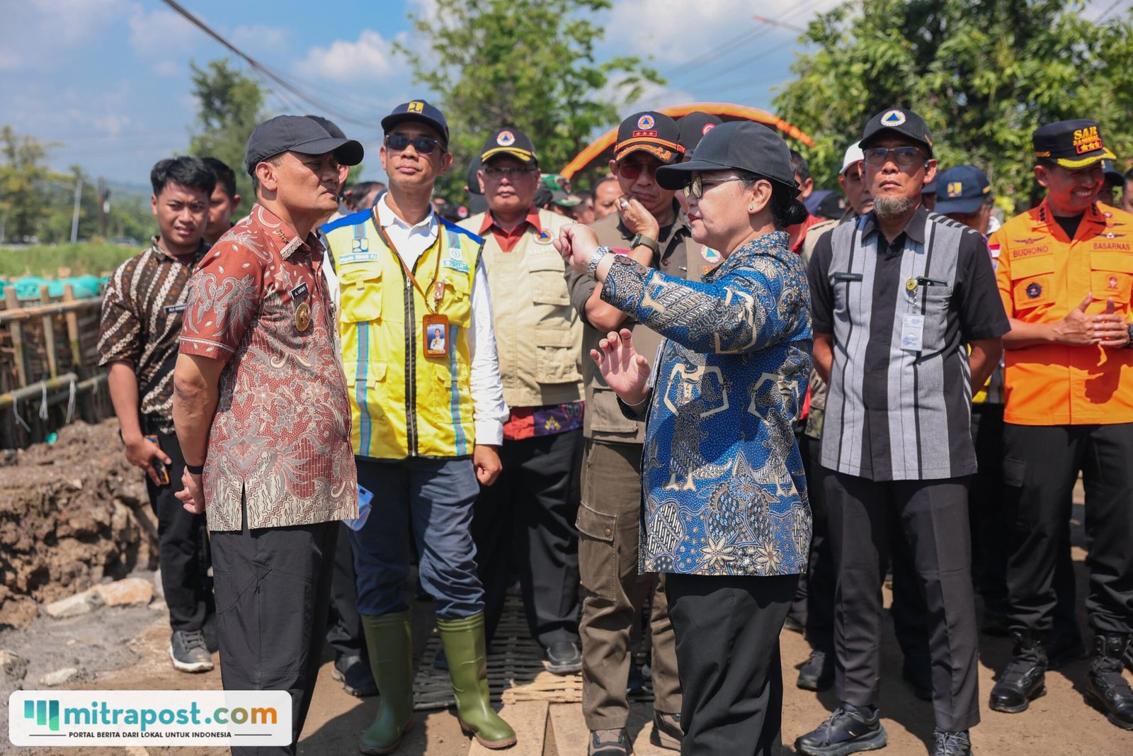 Agustina Tinjau Tanggul Jebol Kali Plumbon Mangkang/jatengprov