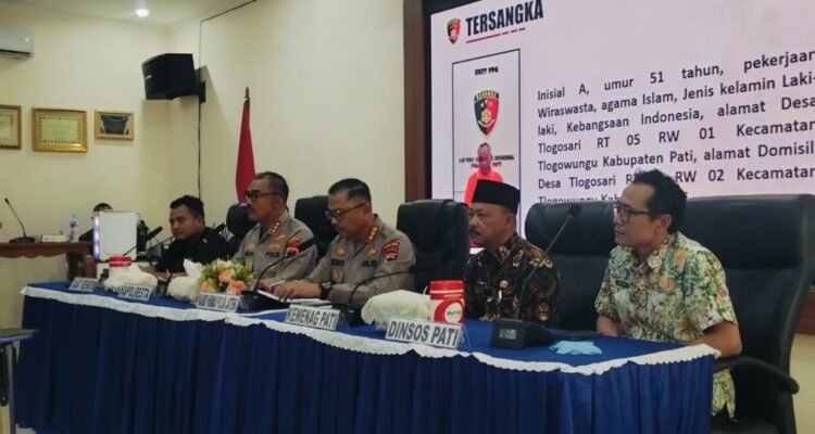 Foto : Konferensi Pers di lantai II Polresta Pati. (Sumber. Mitrapost.com/ Ilham)