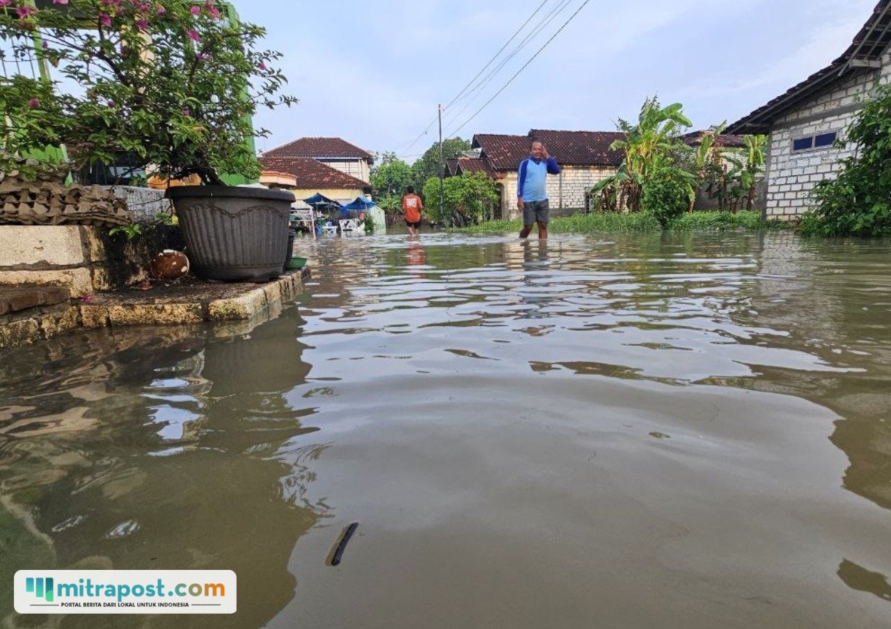 Foto : Kondisi banjir di Desa Ketitang Wetan Kecamatan Batangan Pati. (Dok. Warga setempat)