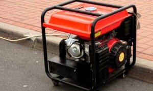 Empat Orang Ditemukan Tewas Keracunan Gas Genset Saat Pemadaman Listrik Massal