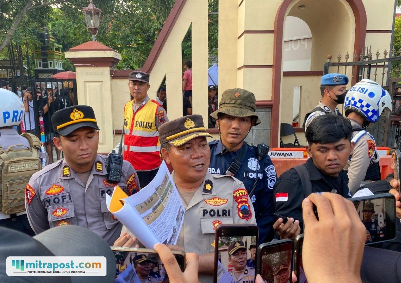 Foto : Plt Wakapolresta Pati, Kompol Anwar di halaman Polresta Pati, belum lama ini. (Dok. Humas Polresta Pati)