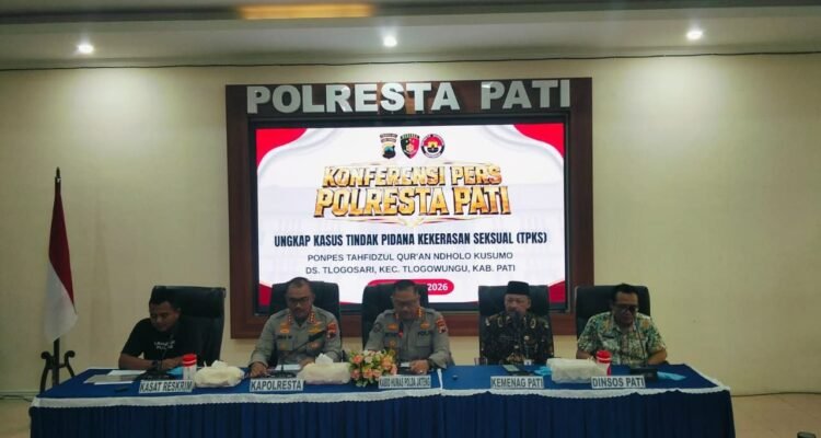 Foto : Konferensi Pers di lantai II Polresta Pati. (Sumber. Mitrapost.com/ Ilham)