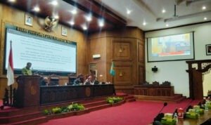 Foto : Rapat Paripurna di DPRD Kabupaten Pati. (Sumber. Mitrapost.com/ Ilham) DPRD Pati