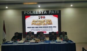 Foto : Konferensi Pers di Lantai II Polresta Pati. (Sumber. Mitrapost.com/ Ilham)