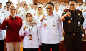Plt Bupati Pati Peringatkan Sekolah untuk Tidak Wajibkan Pembelian Seragam ke Peserta Didik