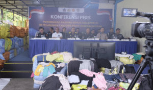 Berikut Tahapan Penindakan 43 Kontainer Ballpress Ilegal dengan Perkiraan Nilai Ekonomis Capai Rp37 M