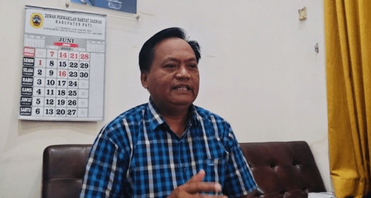 Foto : Anggota Komisi A, Suharmanto. (Sumber. Mitrapost.com/ Ilham)