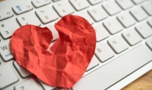 Ilustrasi love scamming/istock