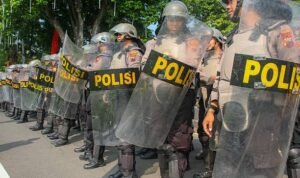 Ilustarsi personel polisi/istock