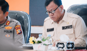 Suhardiman Amby Bupati Kuansing Jadi Tersangka Kasus Suap Jual Beli Jabatan, Sekda-Swasta Ikut Terlibat