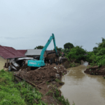 Penanganan tanggul semi permanen di Desa Bulumanis Kidul, Kecamatan Margoyoso pada bulan Januari 2026 lalu Foto : Penanganan tanggul semi permanen di Desa Bulumanis Kidul, Kecamatan Margoyoso pada bulan Januari 2026 lalu. (Sumber. Mitrapost.com/ Ilham)