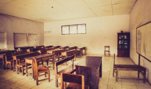 Ilustrasi sekolah kekurangan murid/istock