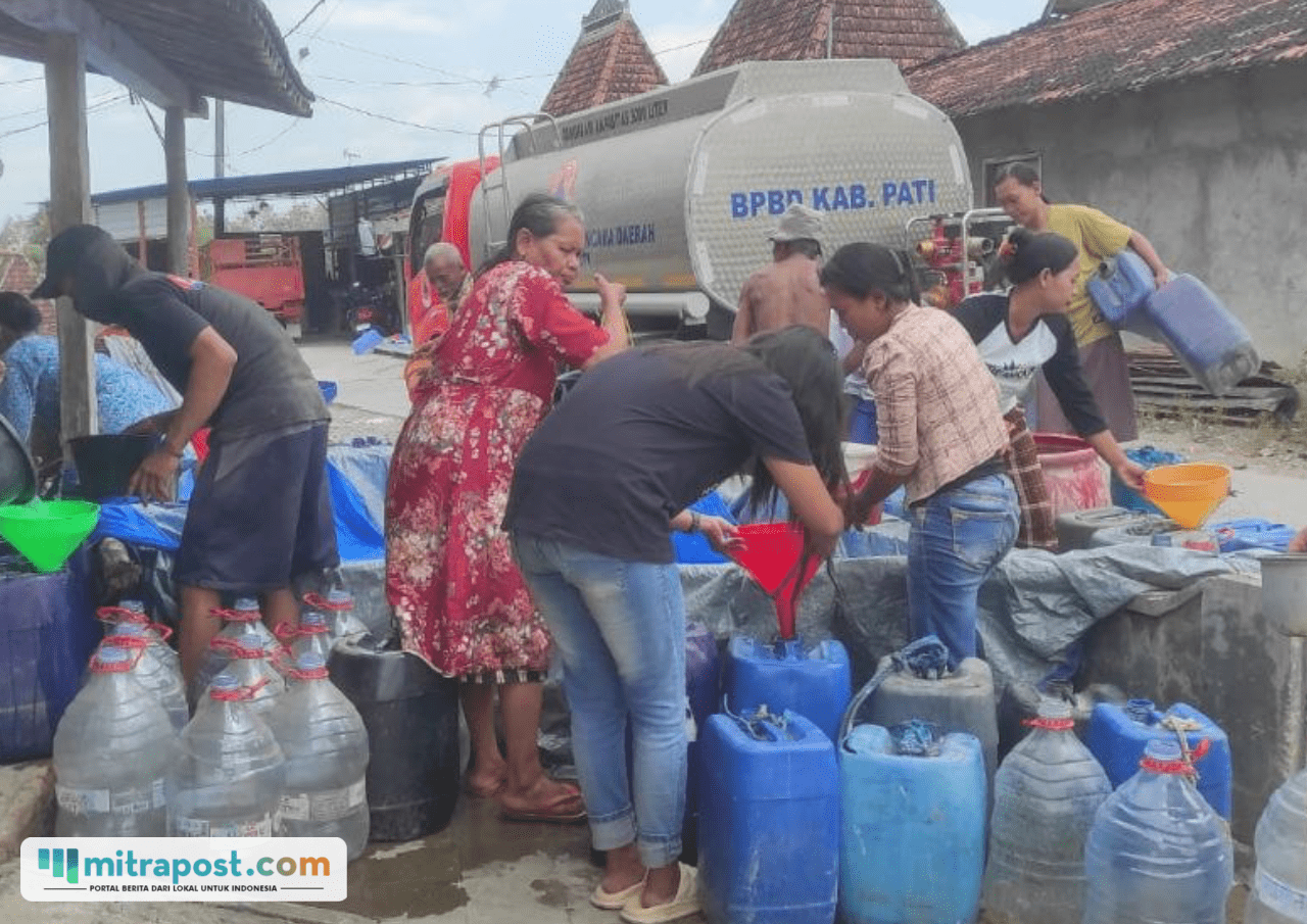 Foto : Bantuan air bersih di salah satu desa Kabupaten Pati, tahun 2025 lalu. (Dok. BPBD Kabupaten Pati) BPBD Pati