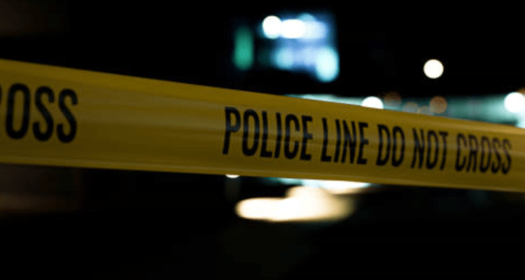 garis-polisi Perempuan Ditemukan Tewas dengan Luka Kepala di Indekos Jakbar
