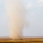 Ilustrasi dust devil atau setan debu/istock
