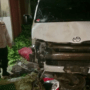 Foto : Kondisi Mobil Toyota Hiace Tabrak dua motor di Jalan Tayu - Juwana tepat Desa Jepat Lor Kecamatan Tayu, dini hari. (Dok. Polresta Pati)
