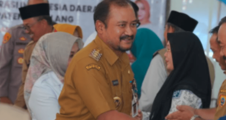 Bupati Pemalang, Anom Widiyantoro