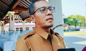 Foto : Kepala Dinas Pendidikan dan Kebudayaan (Disdikbud) Kabupaten Pati, Sunarji. (Sumber. Mitrapost.com/ Ilham) Foto : Kepala Dinas Pendidikan dan Kebudayaan (Disdikbud) Kabupaten Pati, Sunarji. (Sumber. Mitrapost.com/ Ilham)