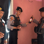 Polisi Amankan Puluhan Botol Miras dari Tiga Warung di Pati/polresta Pati Polisi Amankan Puluhan Botol Miras dari Tiga Warung di Pati/polresta Pati