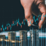 IHSG Melemah Tipis, Pergerakan Perdagangan Saham Esok Berpotensi Menguat Terbatas