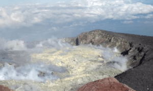 Kawah Gunung Slamet Tanah Ambrol saat Swafoto, Remaja Asal Brebes Jatuh ke Kawah Gunung Slamet