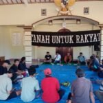 Foto : Rembug warga Desa Karangsari, Kecamatan Cluwak di Balai Desa, Selasa (11/08/2026). (Dok. Humas Gerakan Tani Karangsari).