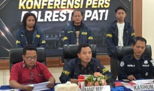 Foto : Polresta Pati menggelar Konferensi Pers di Lantai II pada Kamis (13/08/2026) siang. (Dok. Humas Polresta Pati)