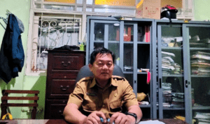 Foto : Kepala Bidang Kebersihan, Persampahan dan Pertamanan Dinas Lingkungan Hidup (DLH) Kabupaten Pati, Henri Setiawan. (Sumber. Mitrapost.com/ Ilham)