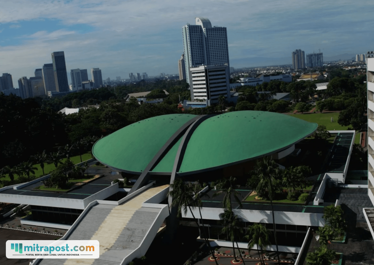 Massa AMPB Sudah Tinggalkan Gedung DPR Setelah Audiensi dengan Pimpinan, Aksi Dinyatakan Aman