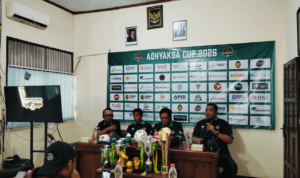 Foto : Konferensi Pers Adhyaksa Cup 2026 di Gedung Koni Kabupaten Pati, Sabtu (22/08/2026) siang. (Sumber. Mitrapost.com/ Ilham)