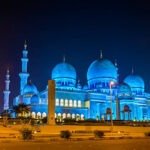 Masjid Sheikh Zayed Solo /istock