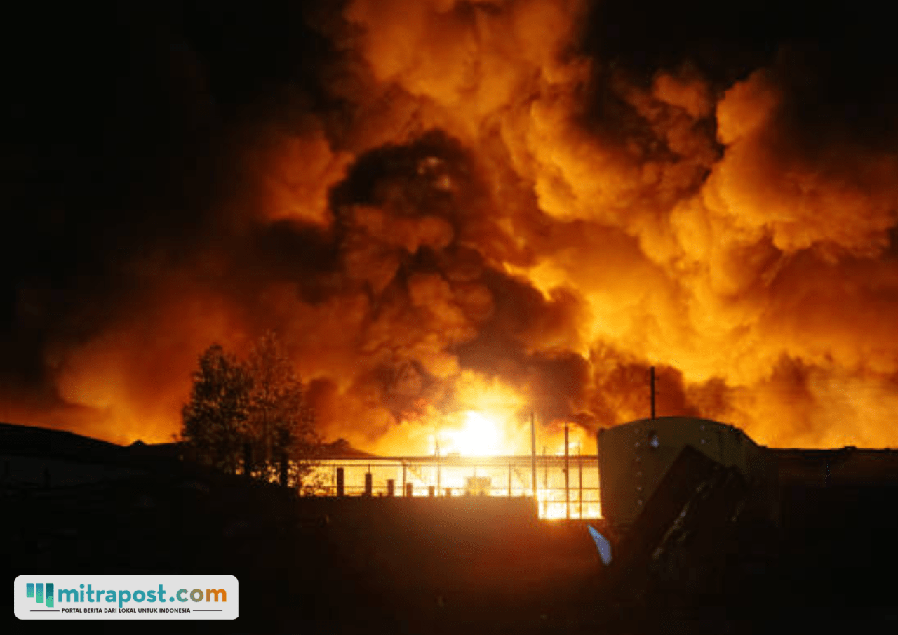 Kecewa Soal Pembagian Dana Desa, 7 Kantor Pemerintahan di Puncak Papua Dibakar Massa