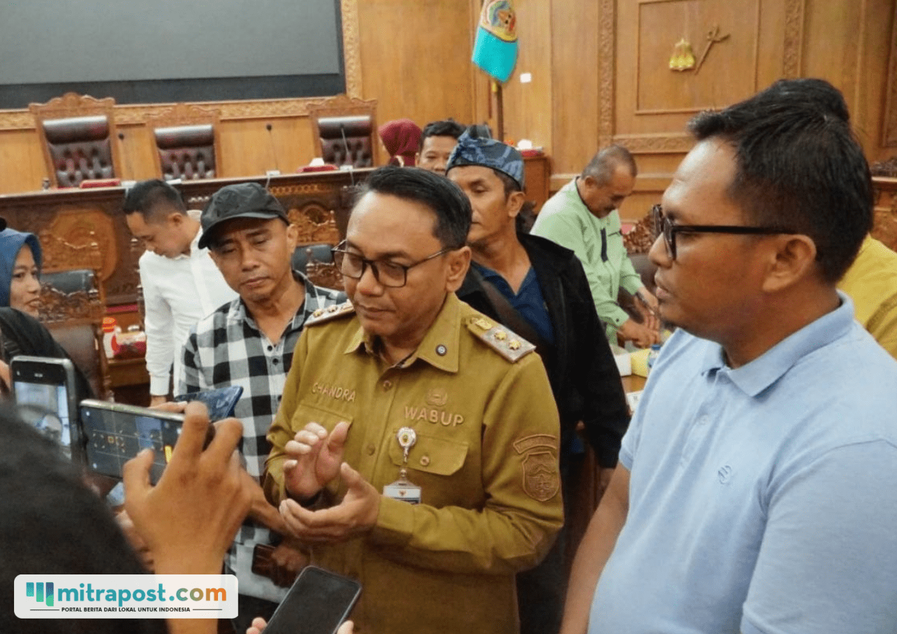 Foto : Pelaksanaan Tugas (Plt) Bupati Pati, Risma Ardhi Chandra. (Dok. Humas Pemkab Pati) Gerakan Seniman Masuk Sekolah