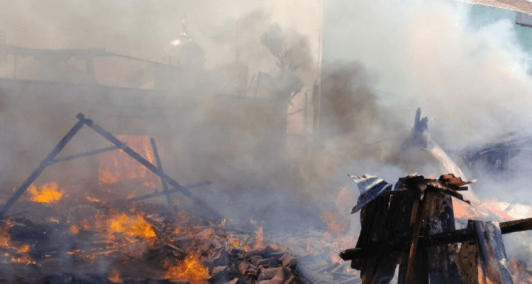 Gudang Kapuk di Gabus Pati Hangus Terbakar, 4 Armada Damkar Dikerahkan