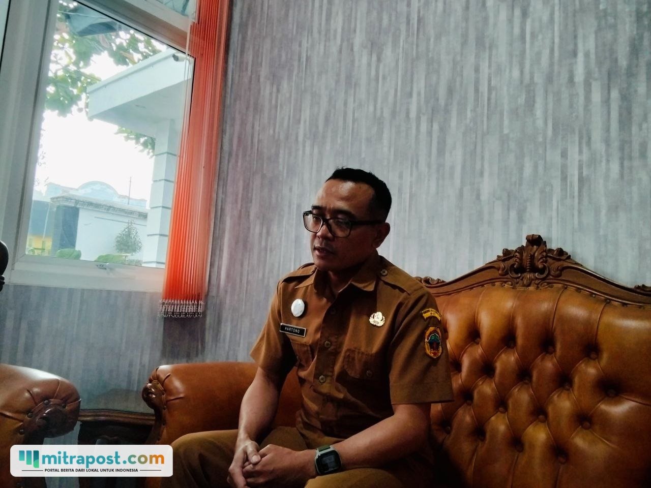 Foto : Kepala Unit Pelaksana Teknis Daerah Perlindungan Perempuan dan Anak (UPTD PPA) Kabupaten Pati, Hartono. (Sumber. Mitrapost.com/ Ilham) Bullying
