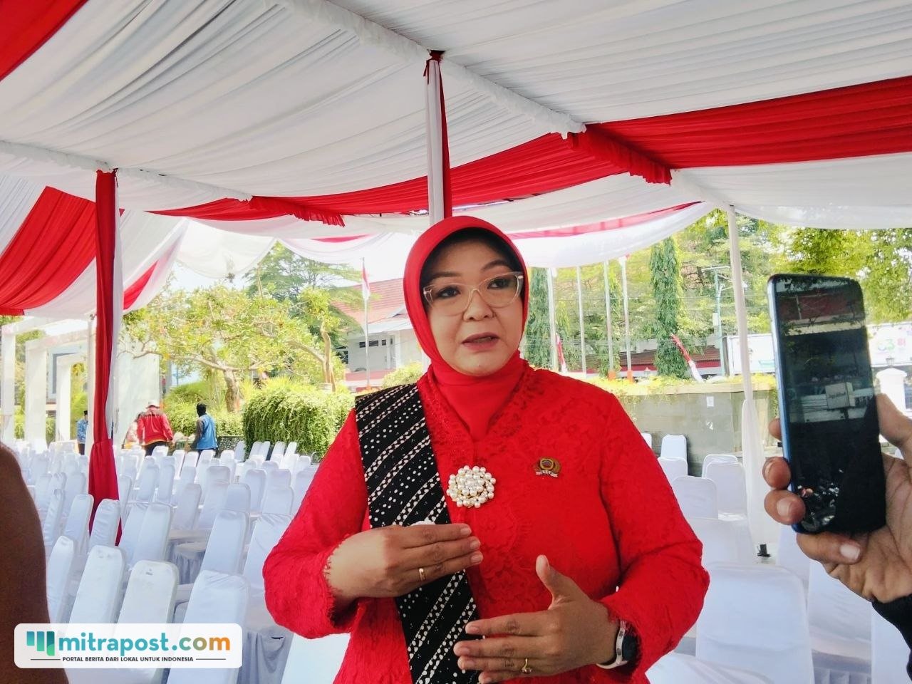 Foto : Ketua DPD Partai Golkar Kabupaten Pati sekaligus Ketua Fraksi Golkar DPRD Pati, Endah Sri Wahyuningati. (Sumber. Mitrapost.com/ Ilham)